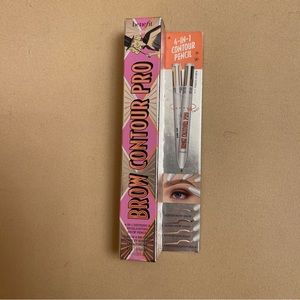 Benefit Pencil
4 in 1 Brow Contour Pro
Blonde Light
New In Box